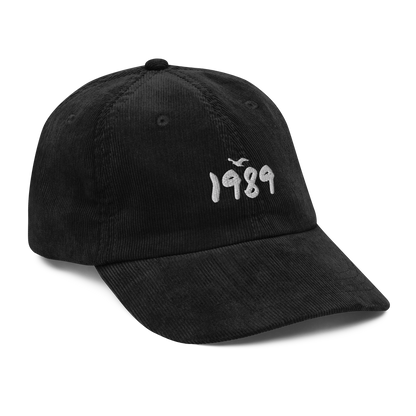 Taylor Swift 1989 album inspired black hat with white 1989 embroidery, aesthetic Swiftie merchandise cap